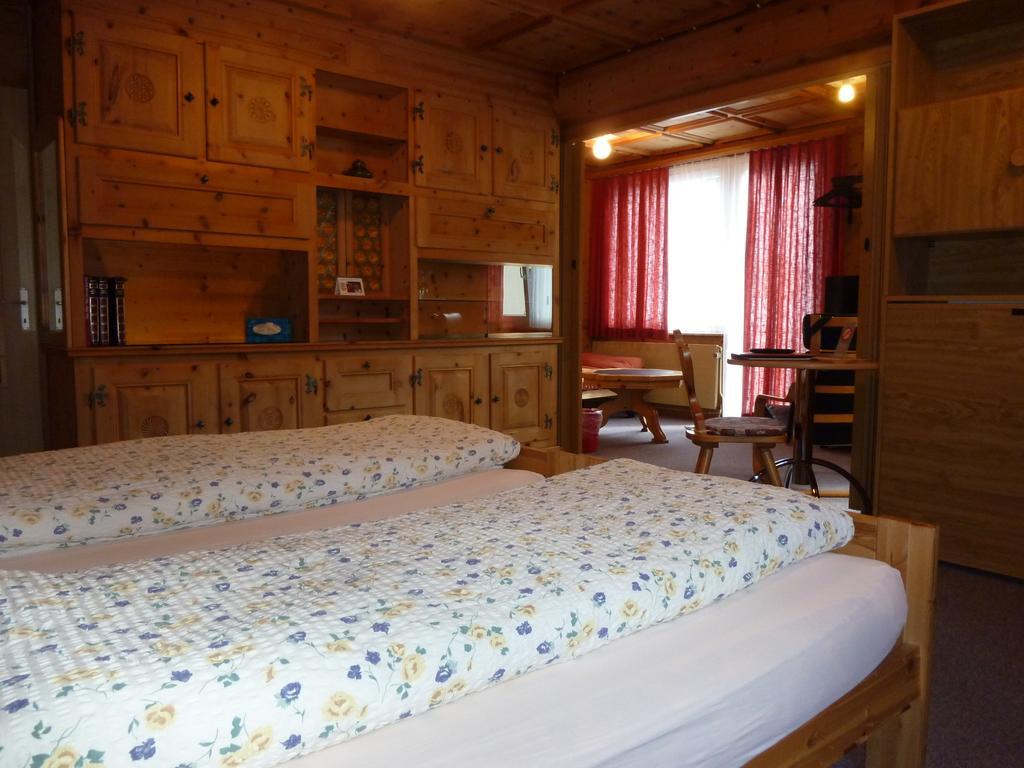 Hotel Elli Давос Стая снимка